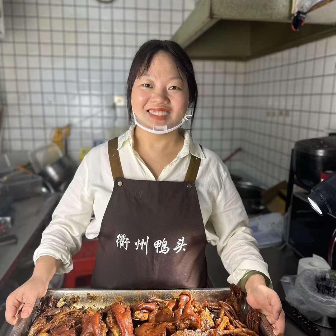 昆山长云卤味鸭货
