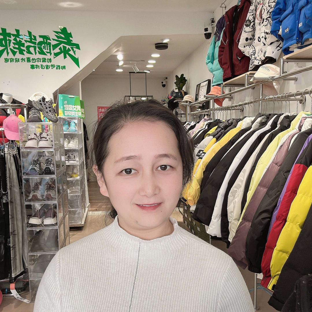 玲姐-息县潮牌青少年装