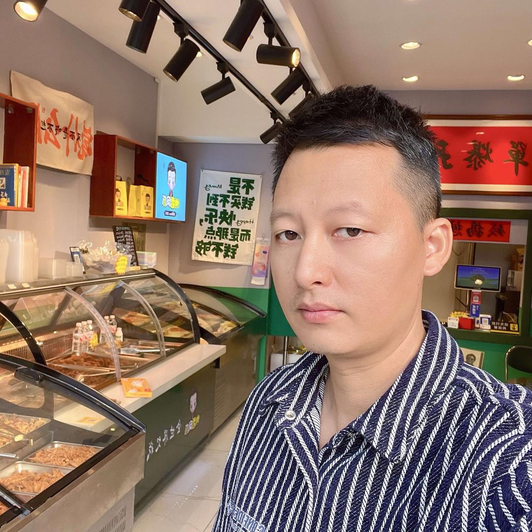 桂林帅香凤爪炸串酸嘢