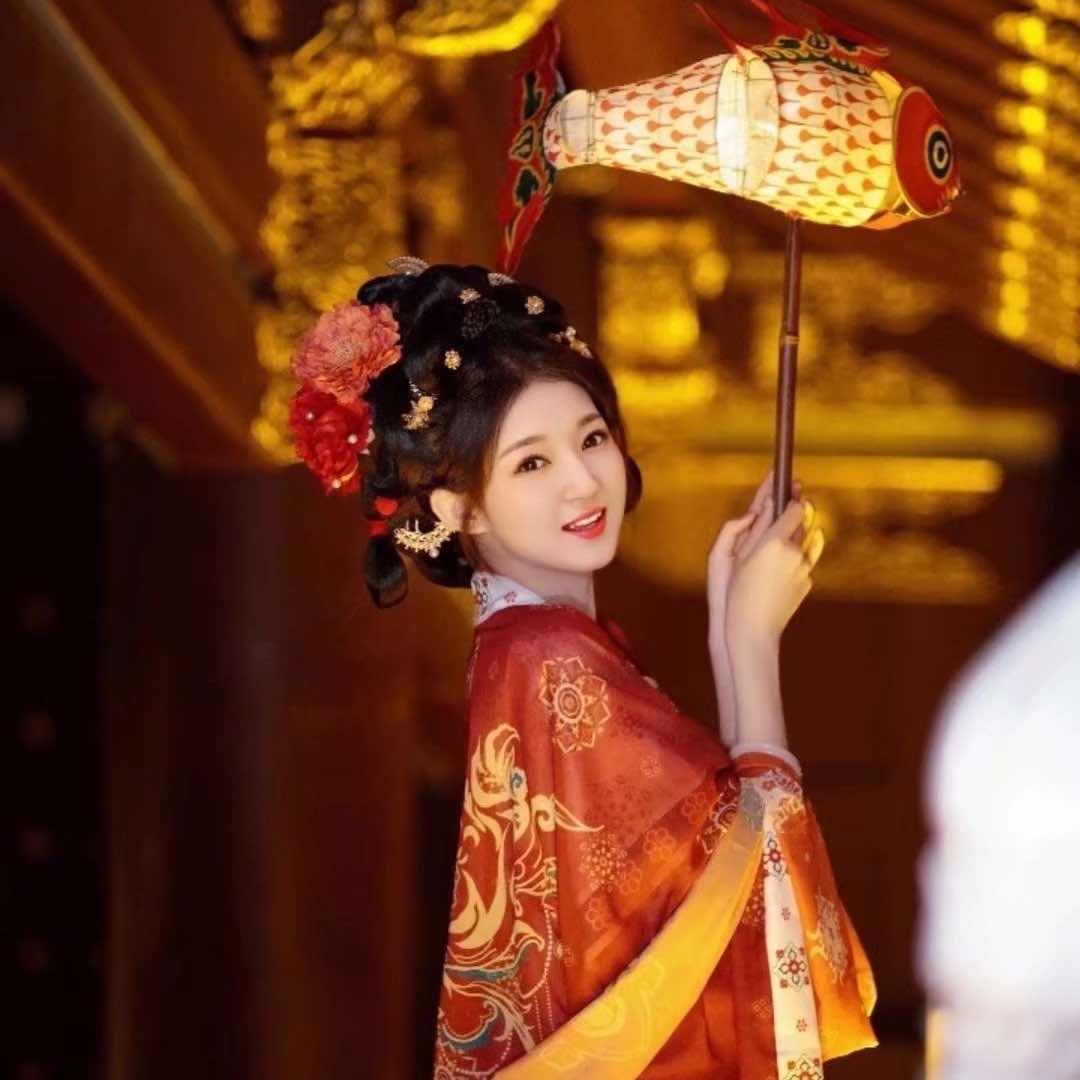 水悟青李青诺