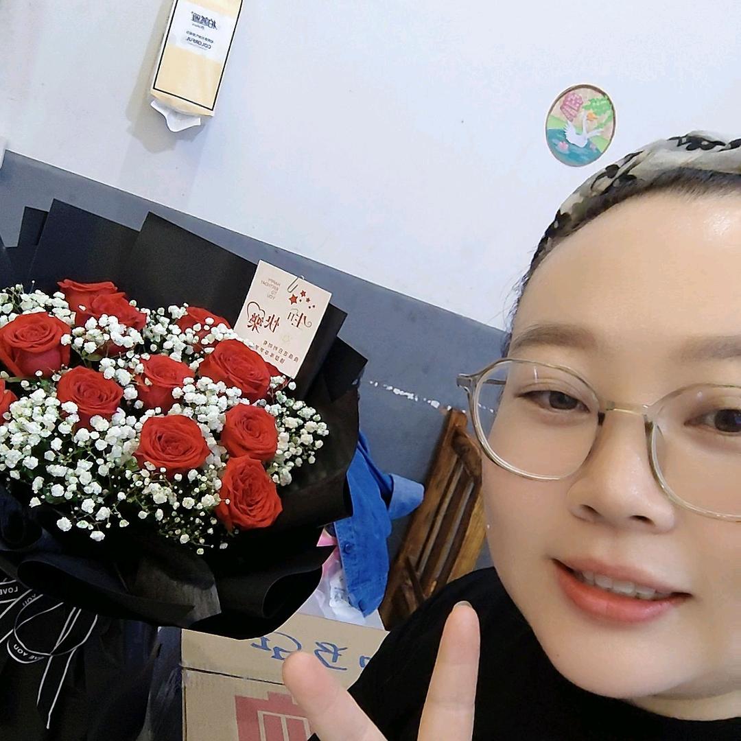 芦田方家好再来烧烤（老板娘）