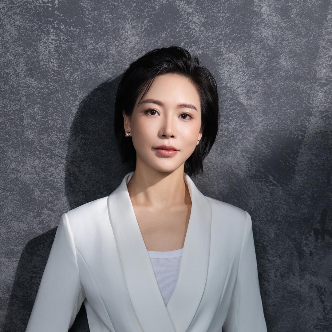 周颖华-南京韩辰宠粉号