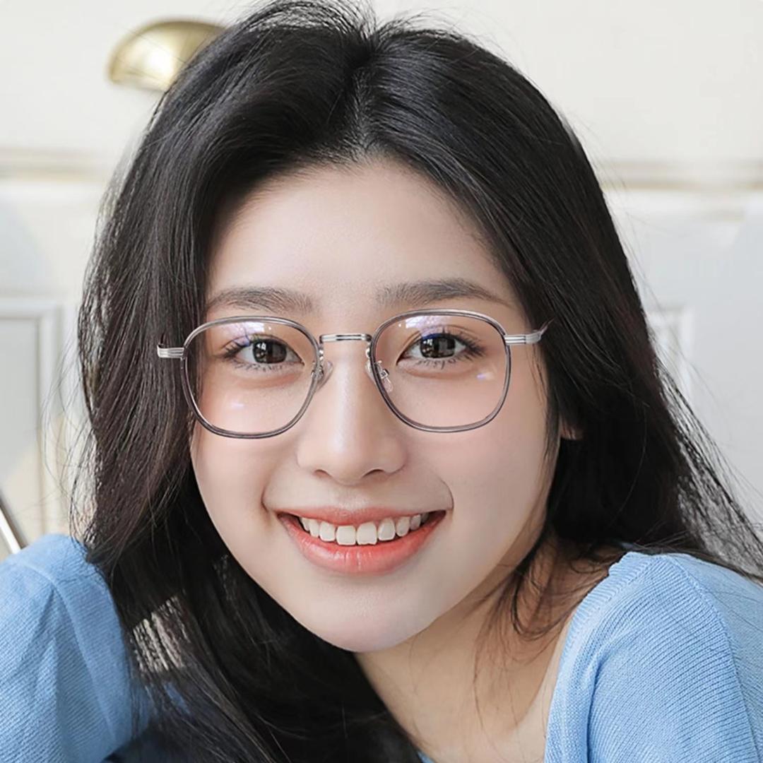 利川市精博视眼镜有限公司