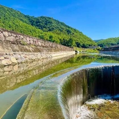 奥莱白伦体育直播号