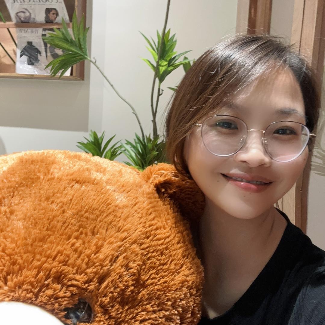 小黑吐司老板娘（不定期直播）