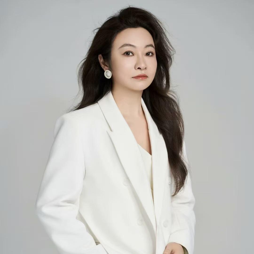 赤峰SEKI希洛雅美容宏姐