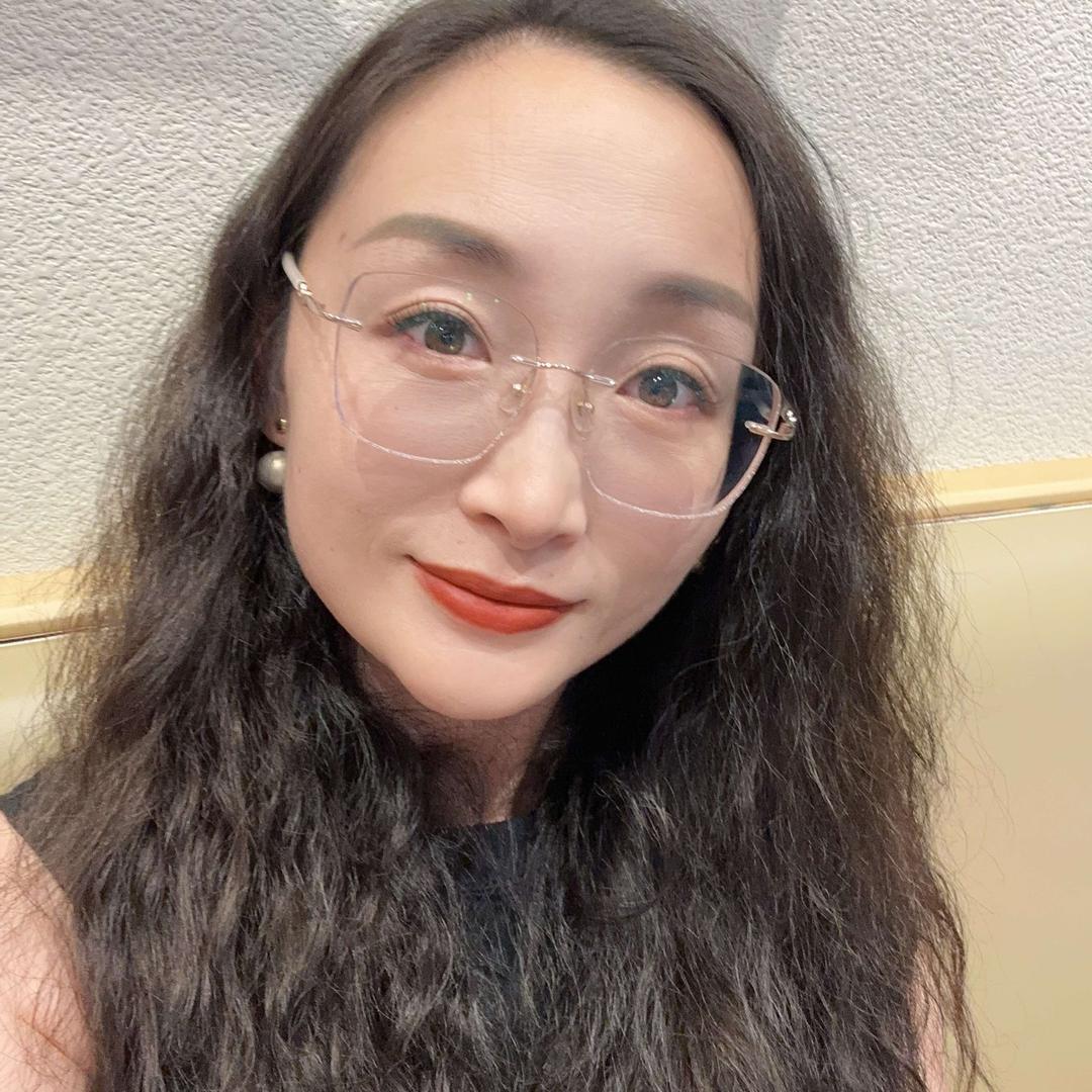 宿迁芳芳牙卫士口腔（绿地壹品店）