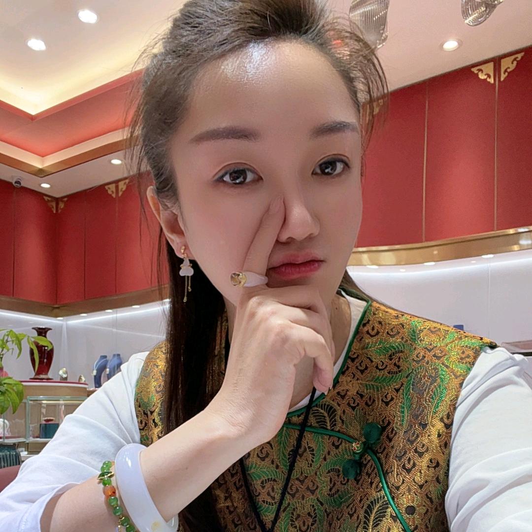 水磨沟区昆仑路玉润金鑫玉器店