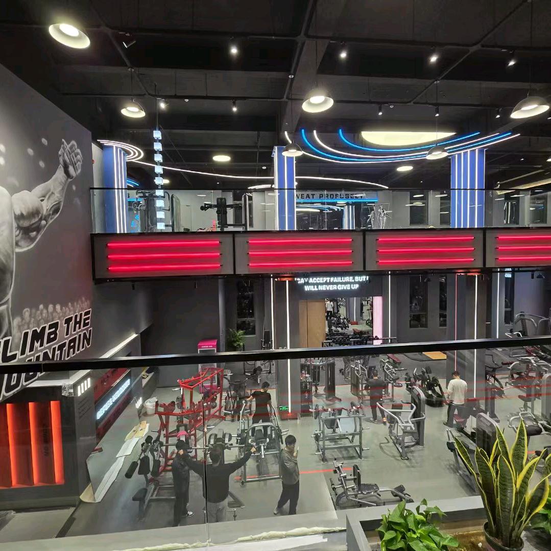 仪征光核健身黎明健身 丸子鱼