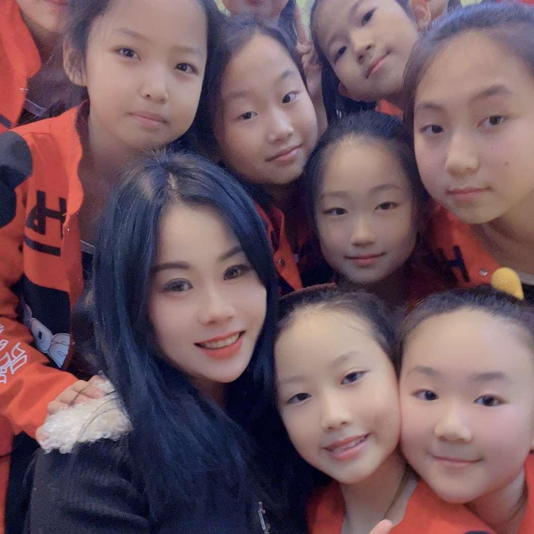 英舞艺术培训学校