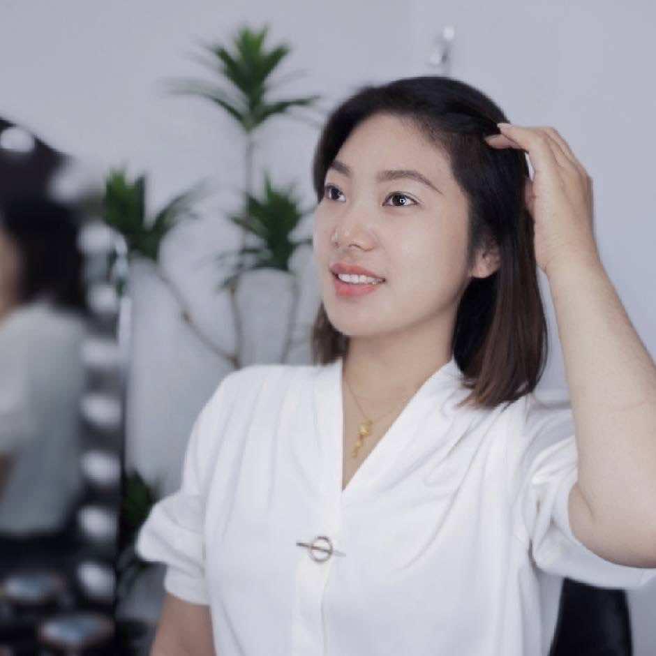南召眉形定制师  亚楠
