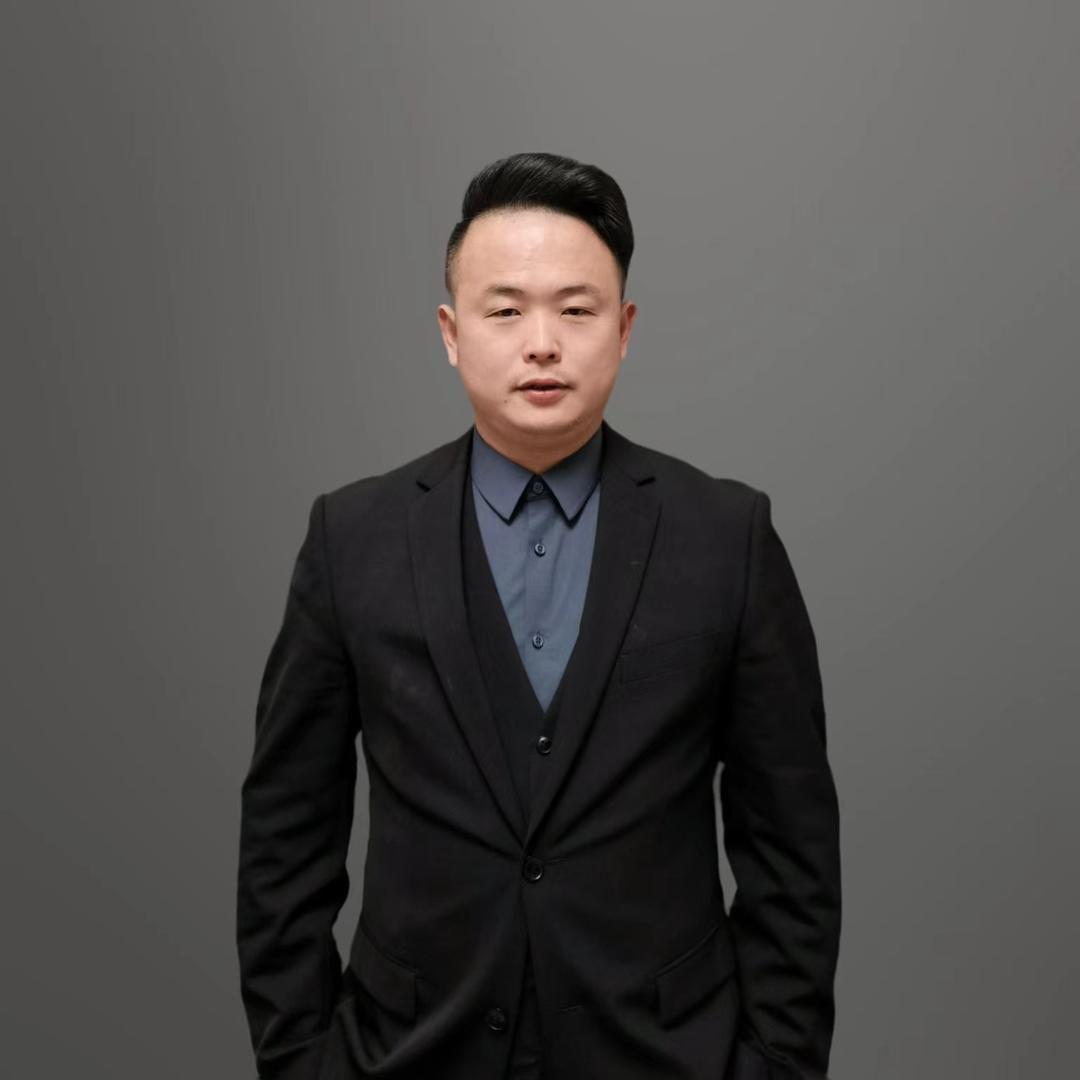 80城市小馆馆主