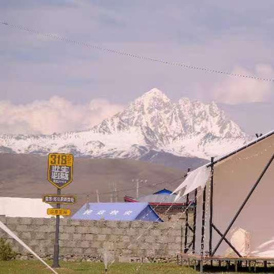 康定塔公原野营地