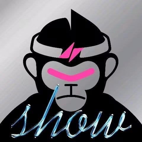 春丽和金刚show（天津吉利大厦店）