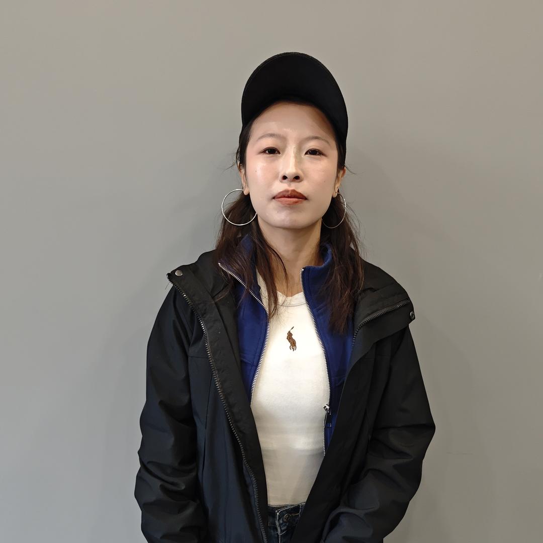 超级线条SUPER S综合训练馆 杜丹