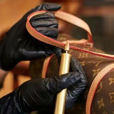 奥派奢侈品洗护中心