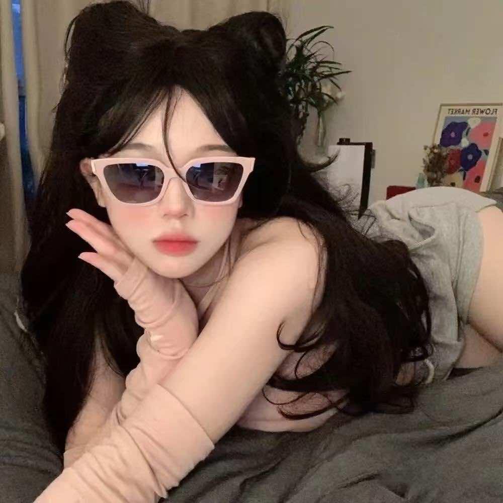 莱欧形象设计工 作室——灵莱欧