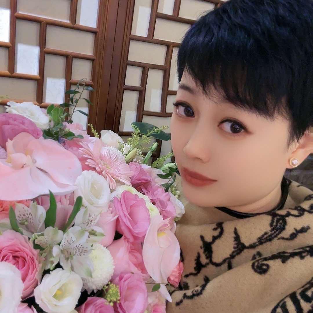 小辉🍻🎶💰💕