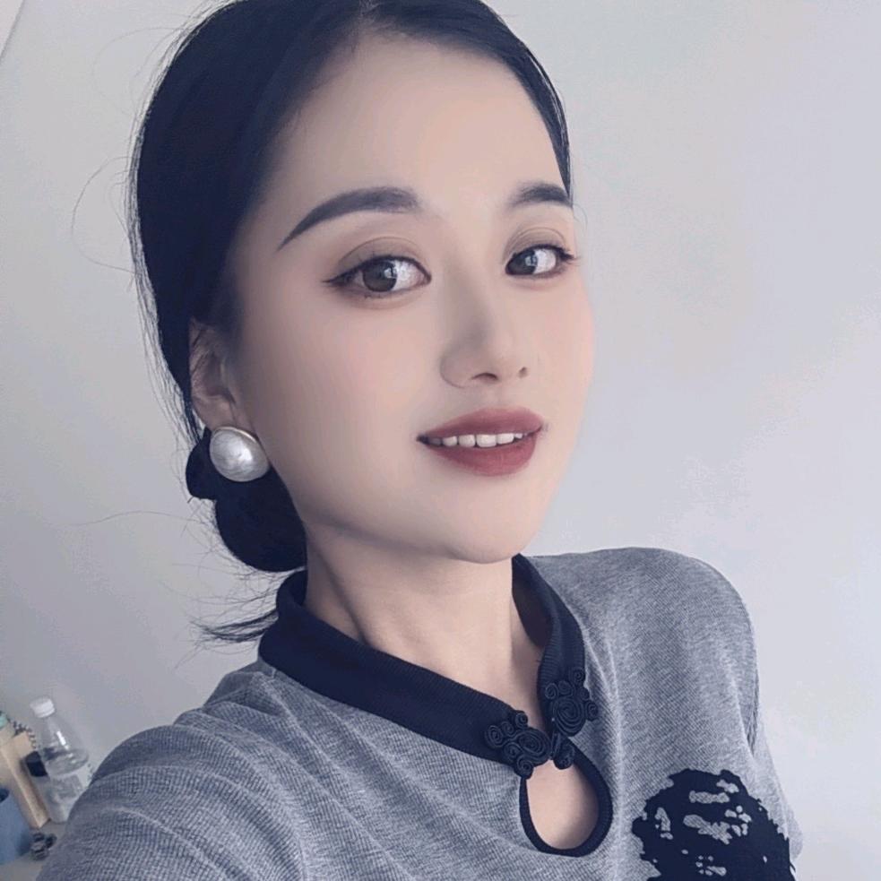 艾莎的民宿房