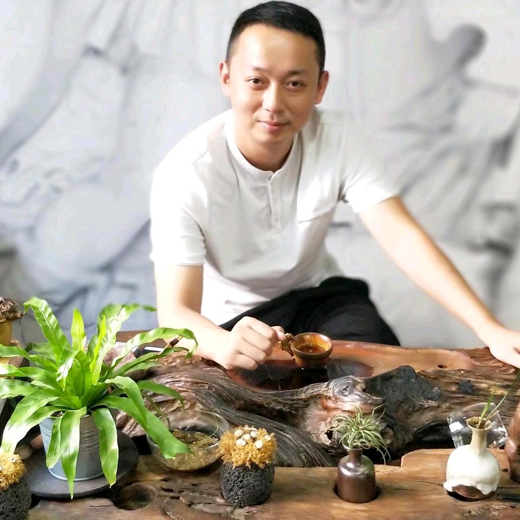 江哥说实体直播号