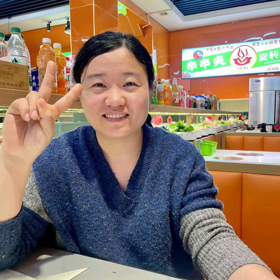 高密市串串爽旋转小火锅