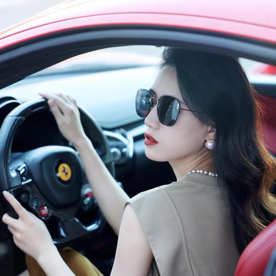 小霸王超市(月楿广场店)成都毕昔促销号