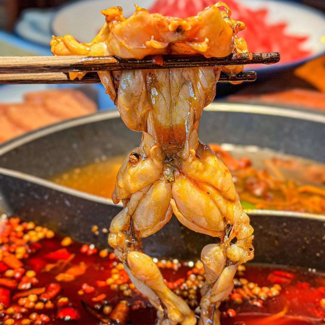 川大吉美蛙自助火锅（余姚万达店）