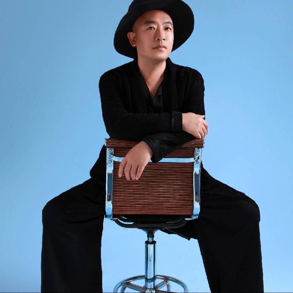 杭州宝忠美发形象设计