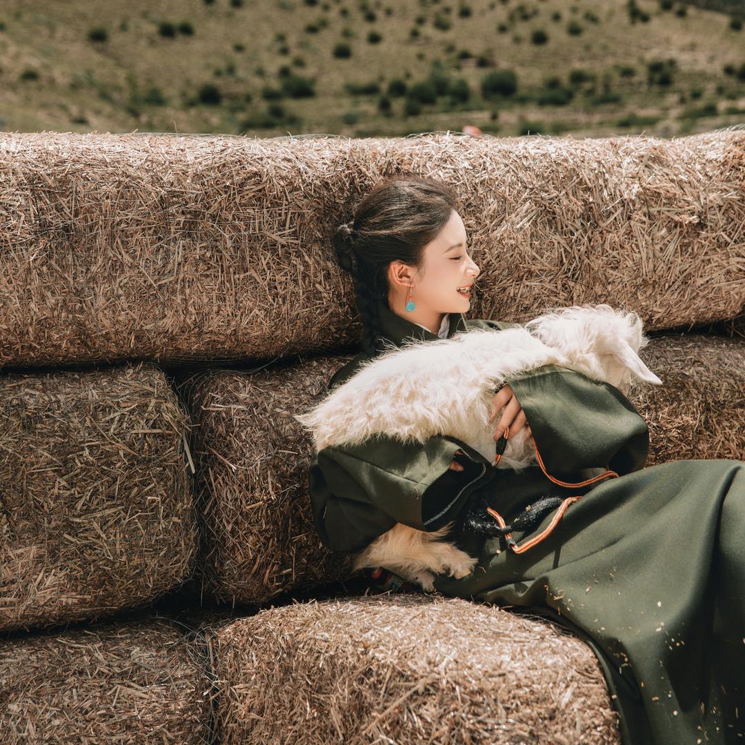 天堂草原接待站摄影店小赵