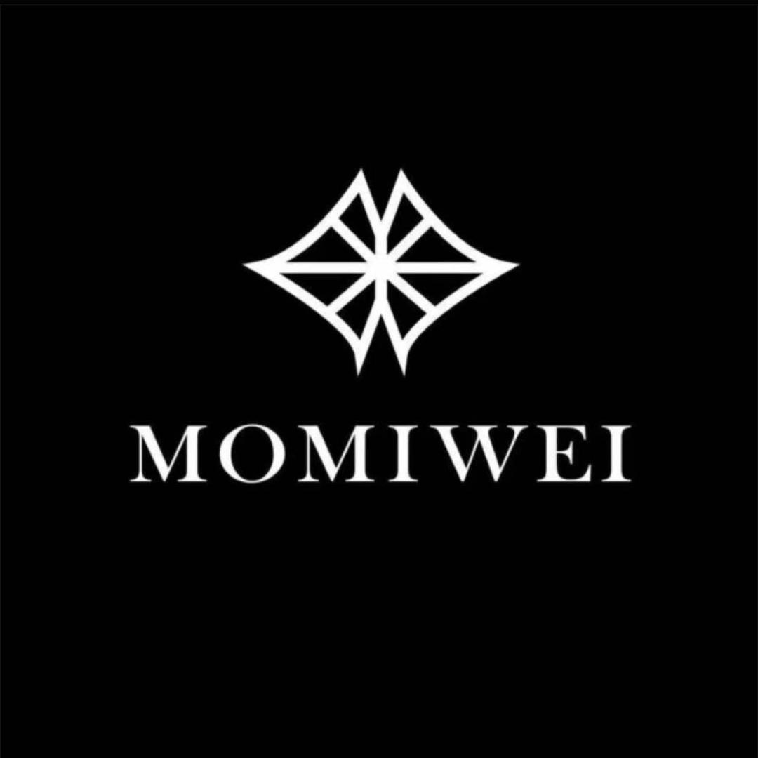武汉MOMIWEI设计师服饰
