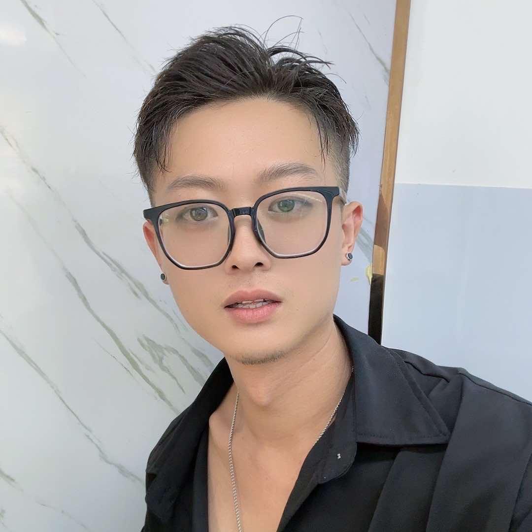 天津市津南区咸水沽发型师豆豆