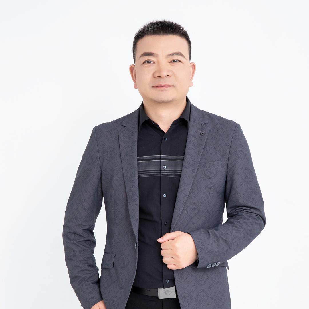 彤臻科技时小龙