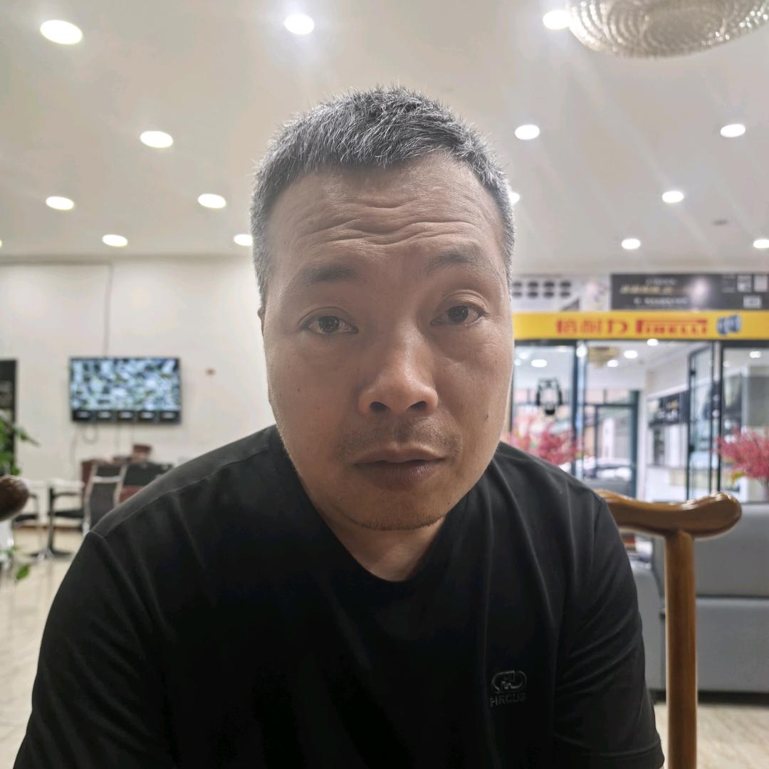 豪车会.肖昌秒