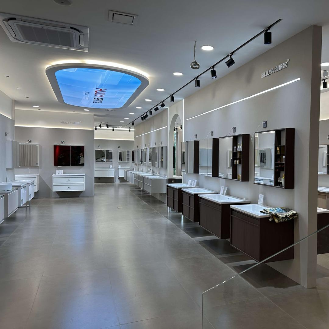 惠丽雅浴室柜工厂
