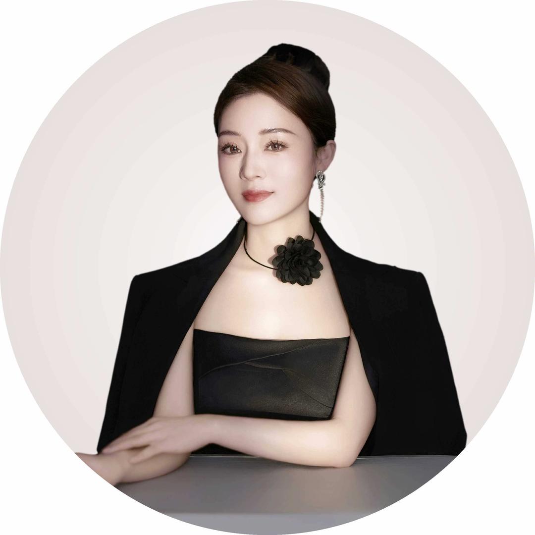 美女社美甲美睫身材管理