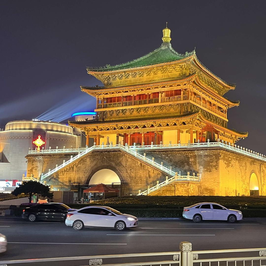 夜不归（袁先生）