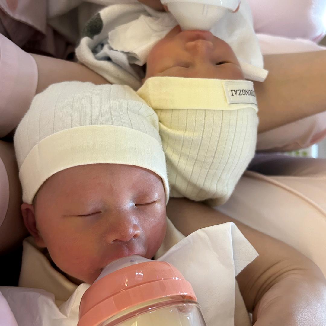 凤凰县缘江景民宿店