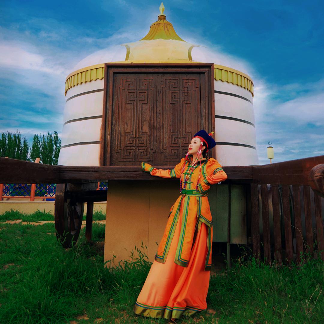 阜新市海州区巴图羊蝎子火锅店