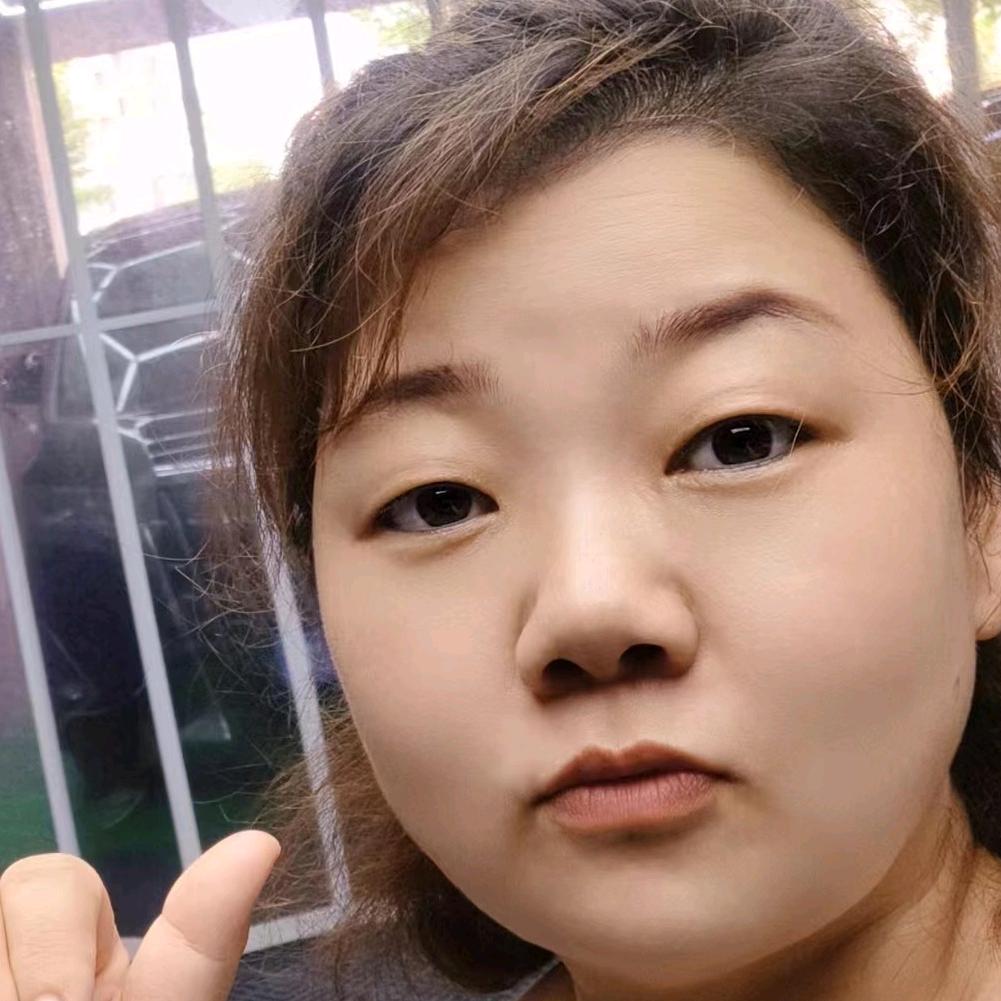 丹东申鹏美车老板娘