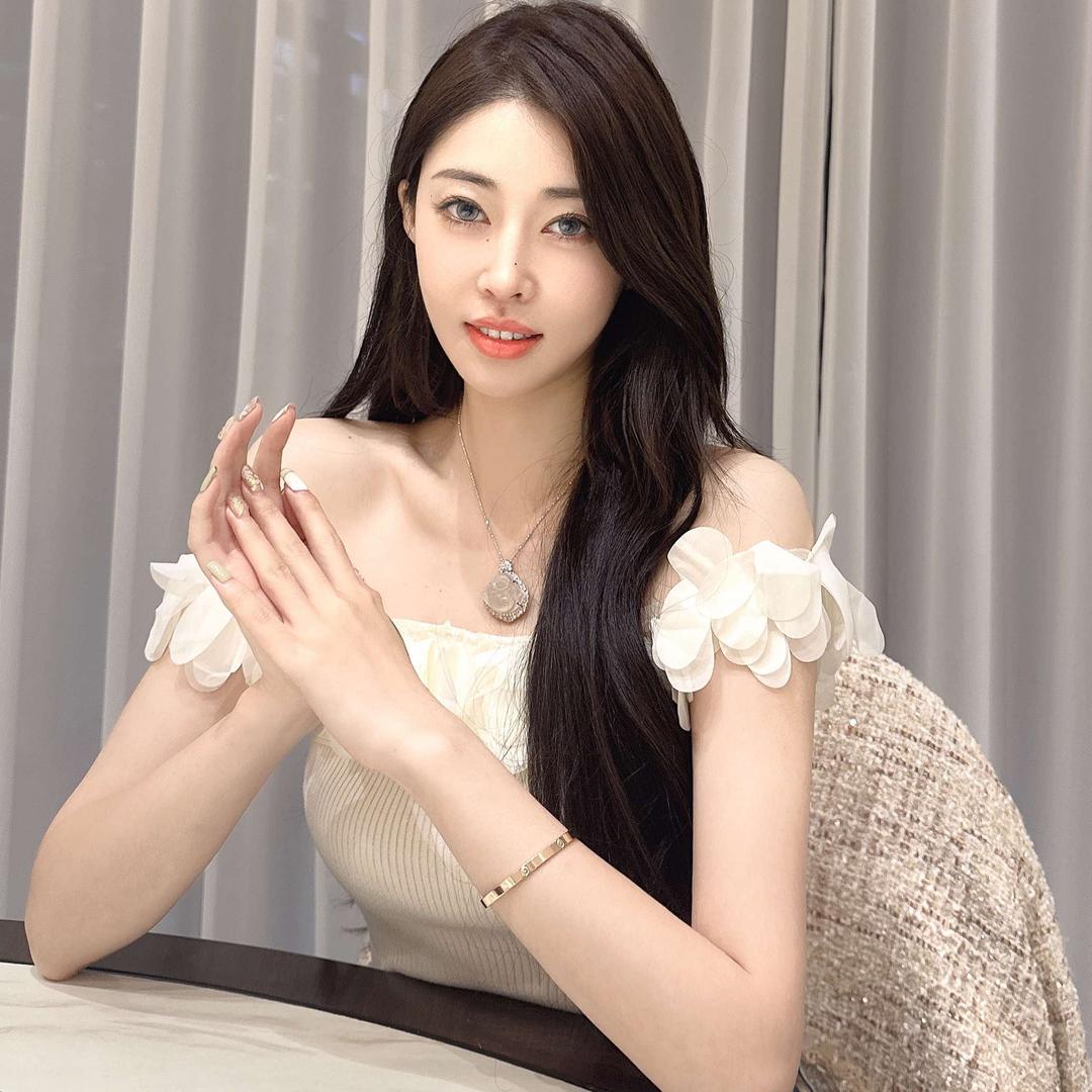 雅安名山特拉唯美中式美睫