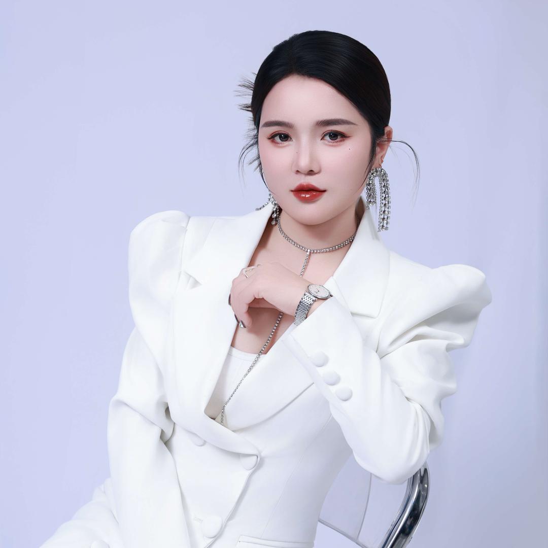 新野扬扬美甲美睫