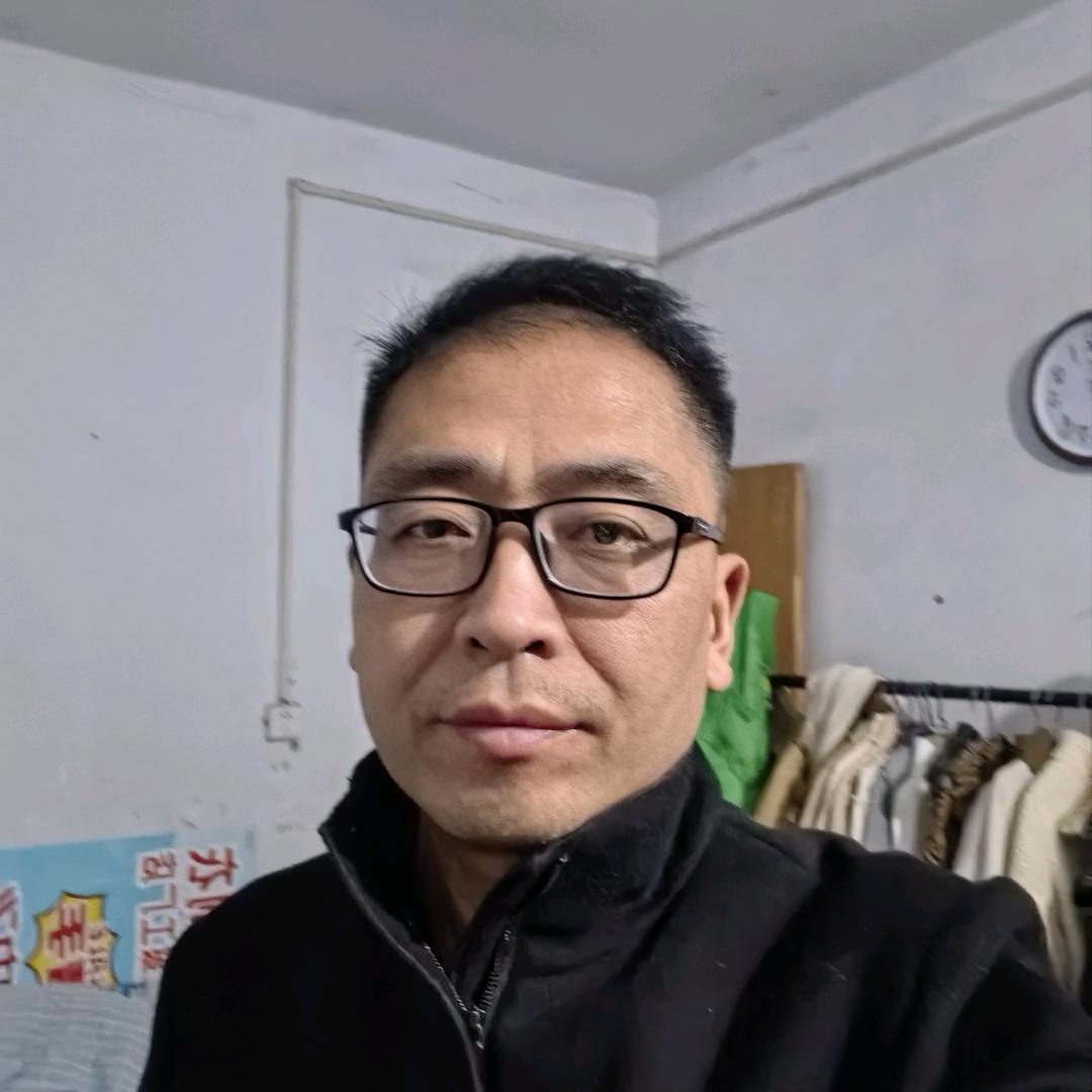 南阳小雨羽绒制衣