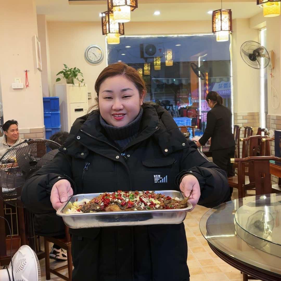 武汉滋味观农家菜馆菊姐