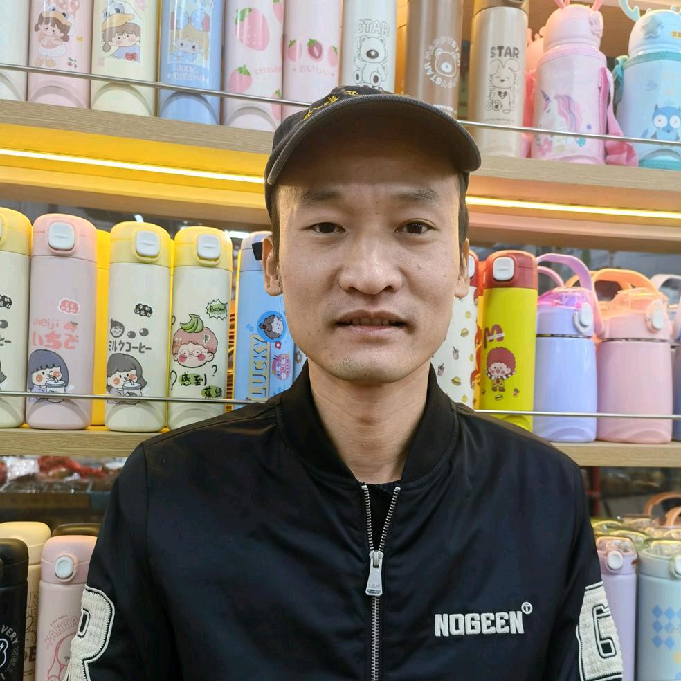 柳州杯子向老弟恋之风景