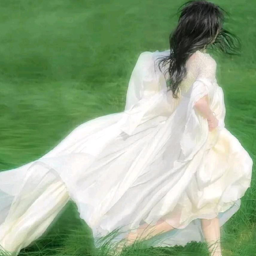 💃盛世国际.月上梢女装