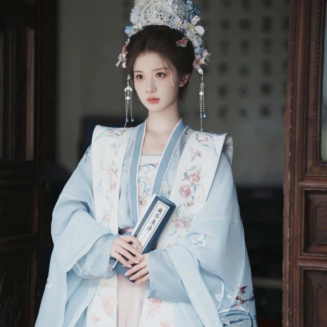 初见汉服馆官方号