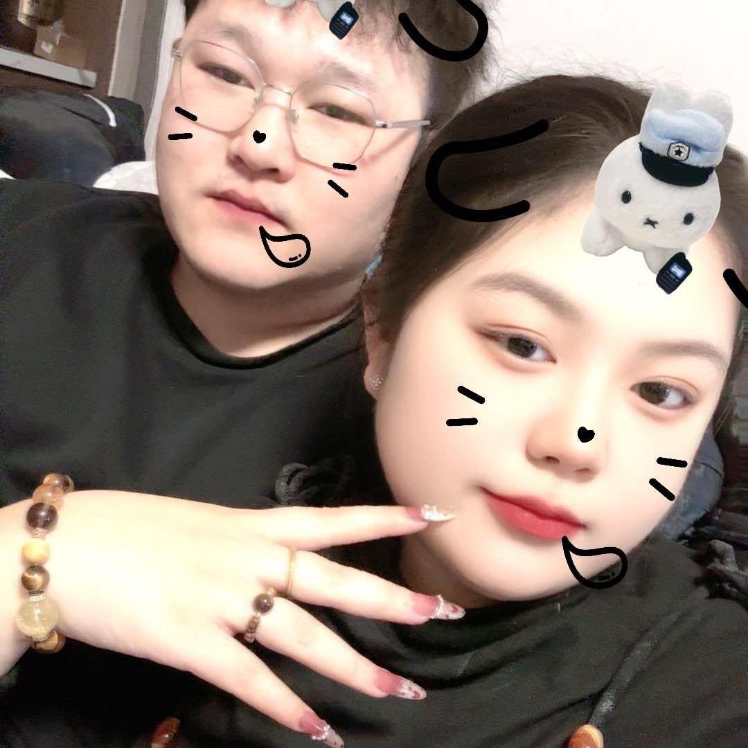 在容城卖枣糕的周周（曹记多宝枣糕）