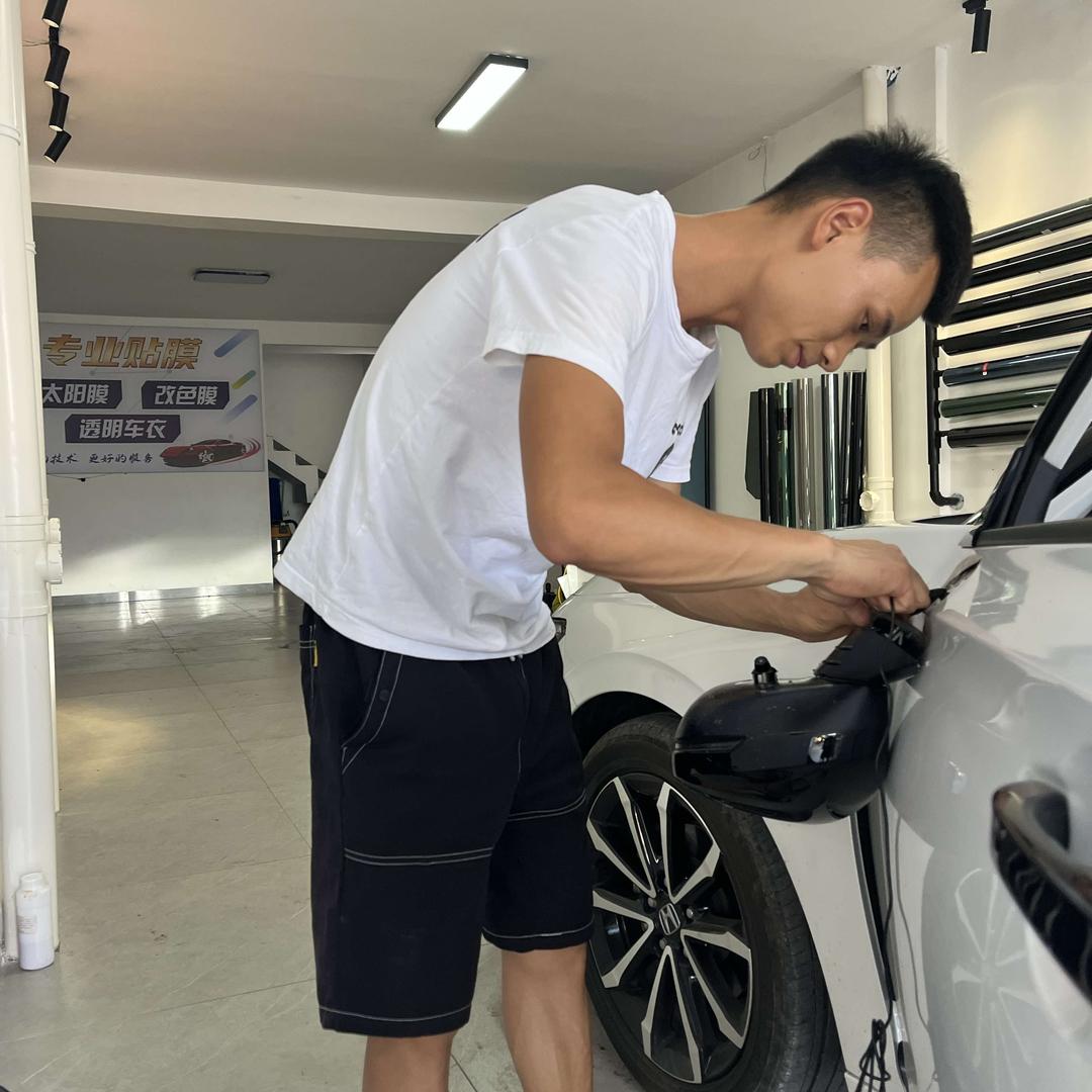 @绥阳车饰界汽车专业贴膜改装