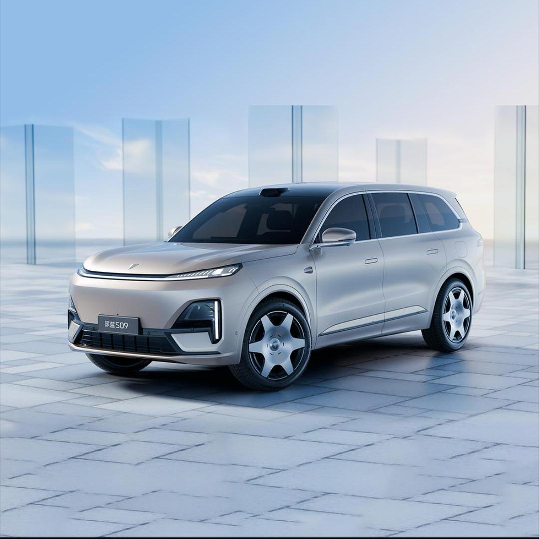 深蓝汽车济南槐荫店S09