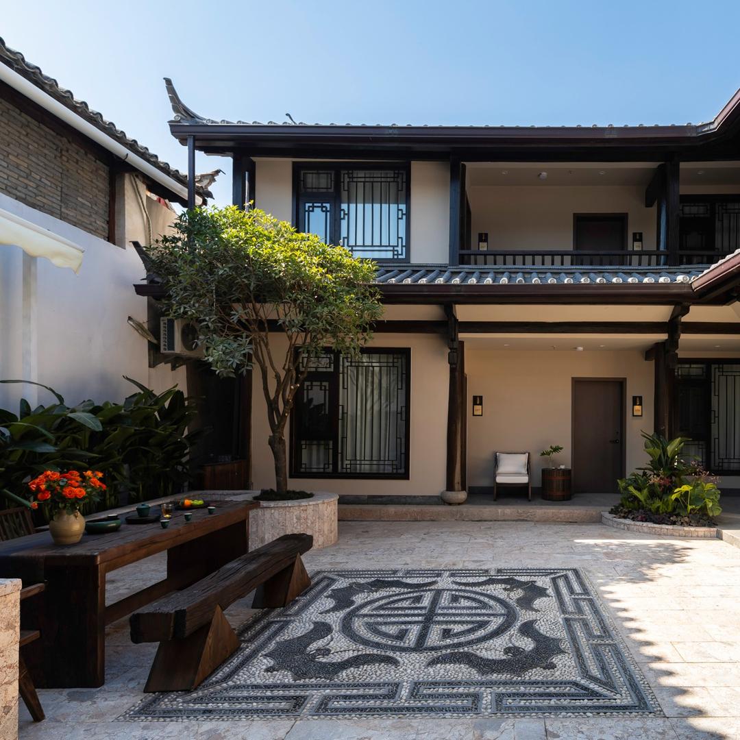 古城区陽光溪曼客栈店（个体工商户）